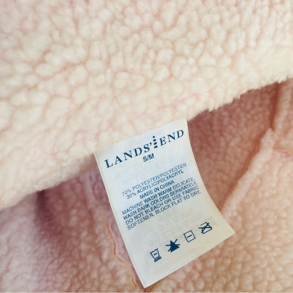 Land’s End Blush Vegan Suede Sheep Skin Collapsible Bucket Hat - Picture 13 of 16